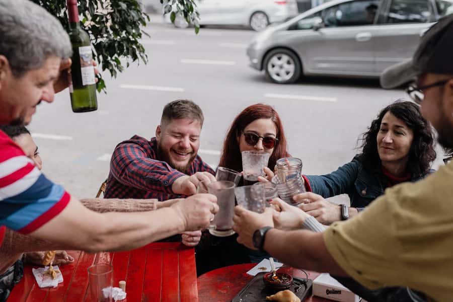 San Telmo: Historical Guided Tour with Street Food & Drinks - Meeting at El Federal Bar on Carlos Calvo