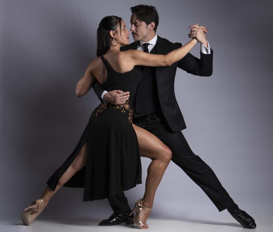 Tango Lesson in Buenos Aires with professional dancers - Why the private format changes the value