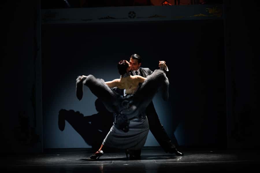 Tango Show at Café de los Angelitos - The show follows tango from 1920 to Piazzolla