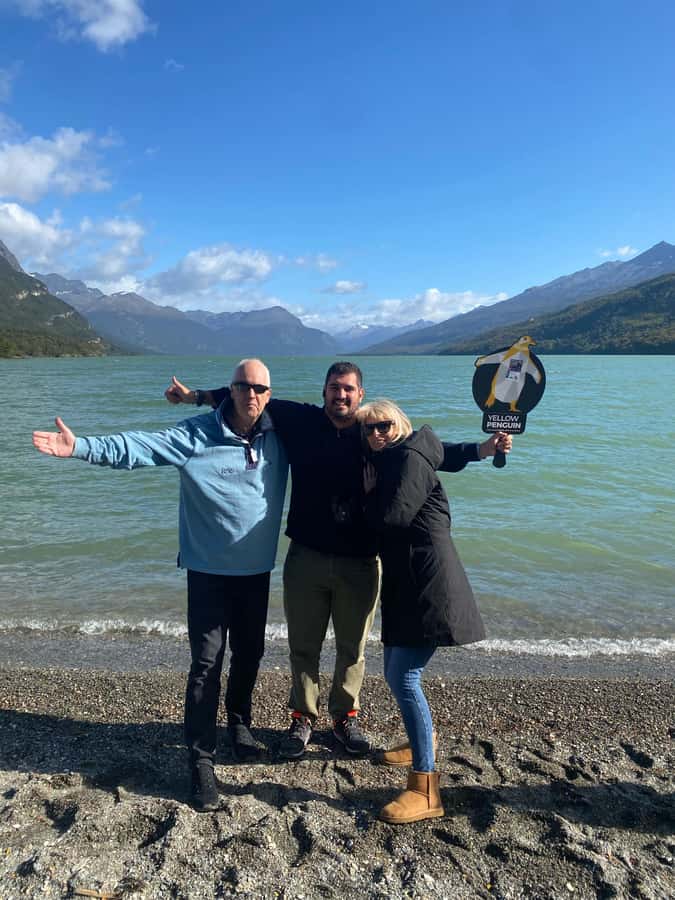 Tierra del Fuego Park & Train Tour for Cruisers (no tickets) - Starting at Ushuaia Port with a Yellow Penguin sign