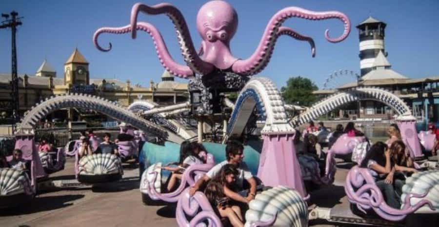 Tigre: Parque de la Costa Ticket & Transfers - The best rides for children and families