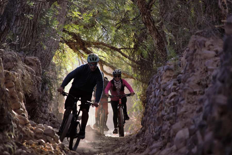 Tilcara: 2 hours cycling tour trough the rural area - Starting near Tilcara’s main square