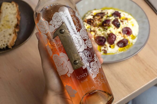 Top Rated: Winery Tour with Lunch in Mendoza - What the $129 price really covers