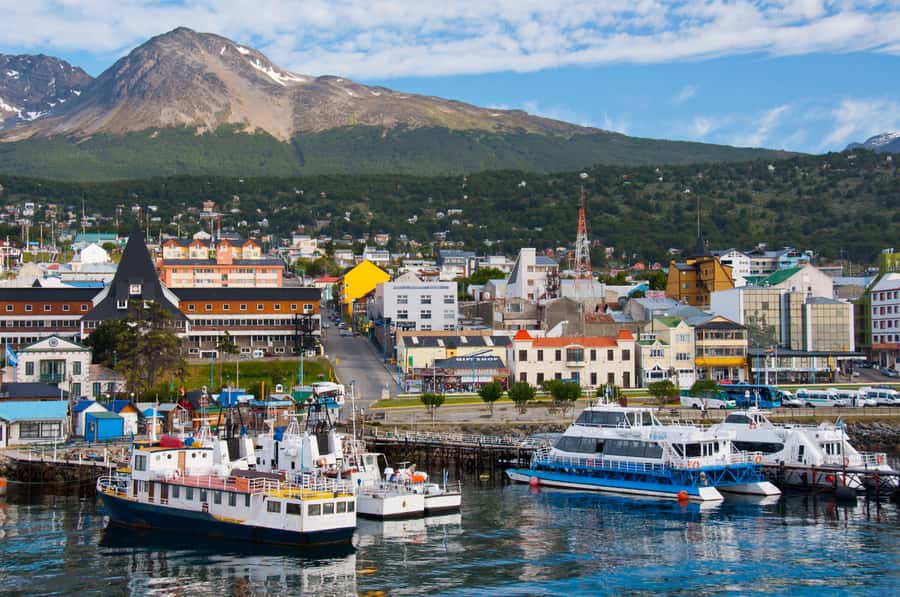 Ushuaia: Beagle Channel Boat Tour and Penguin Experience - Weather, clothing, and comfort