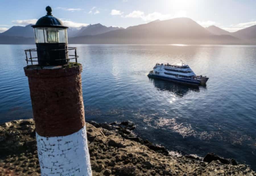 Ushuaia: Beagle Channel, Seal Island & Bridges Islands Tour - Who will enjoy this Beagle Channel cruise?