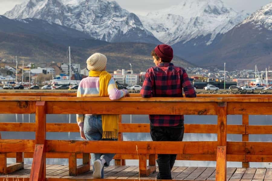 USHUAIA: LANDSCAPES AND DELIGHTS - CITY TOUR - Mirador Héroes de Malvinas and the first wide view