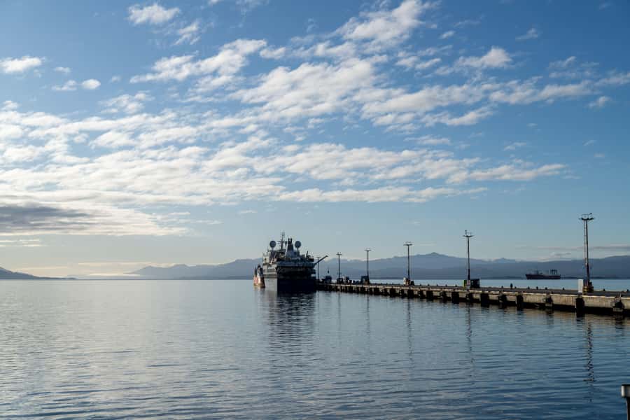 USHUAIA | Navigation: Sea Lions, Birds and Lighthouse - Should you book the Beagle Channel navigation?