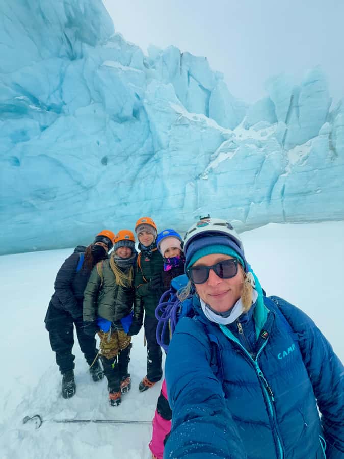 Ushuaia: Ojo del Albino - Full day trekking - What the $200 price really covers