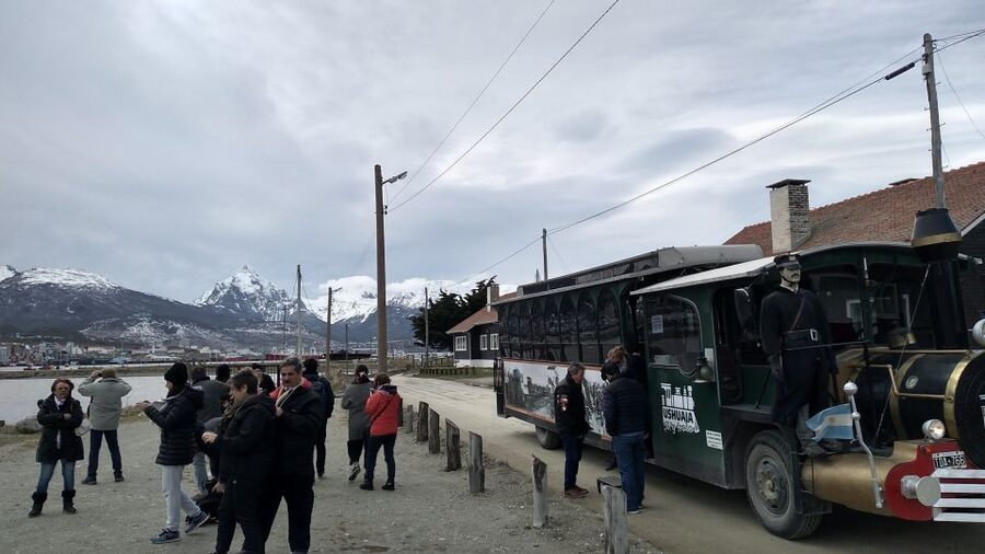 Ushuaia: Panoramic City Train Tour - Who should book this tour?