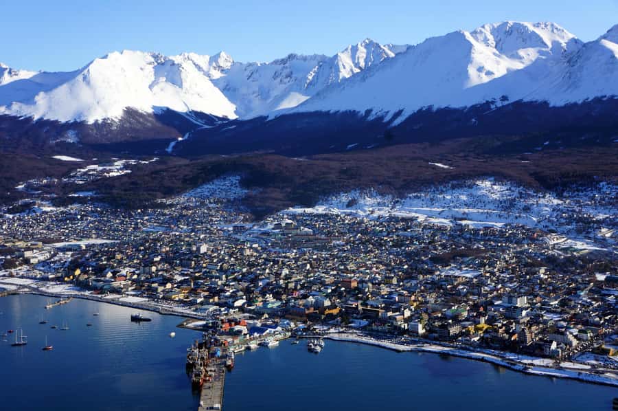 Ushuaia Scenic Flight | 7 minutes - Historic Ushuaia from the air