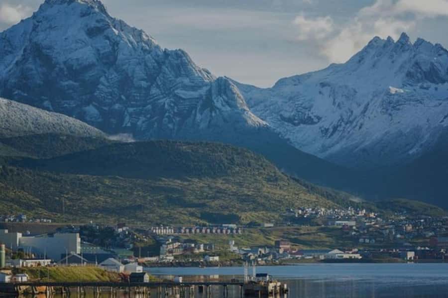 Ushuaia: Shared Experience "Tierra del Fuego" National Park - Verde Lagoon and the changing scenery