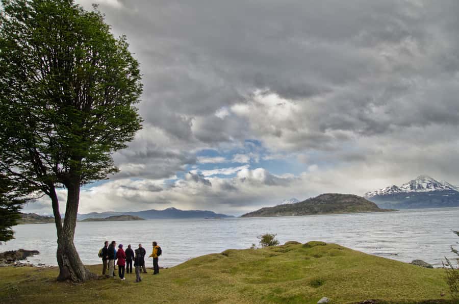 Ushuaia: Tierra del Fuego Trekking and Canoeing - Why This Ushuaia Day Trip Works