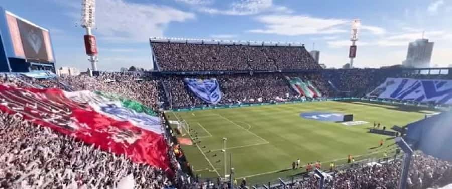 Velez Sarsfield Football Match - The pre-match walk around José Amalfitani Stadium