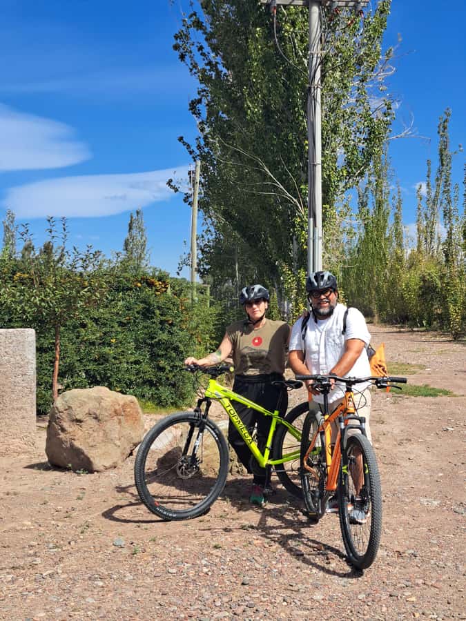 Wine and Chocolate Bike Tour: ride, taste, lunch, vineyards. - How the $200 price measures up